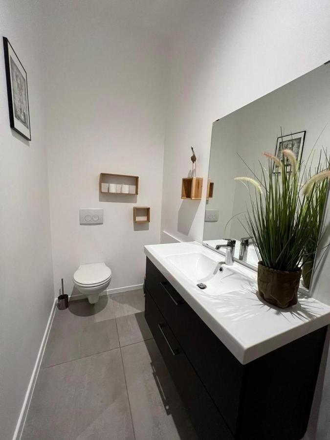 Ferienwohnung Wellness Loft Huy Exterior foto