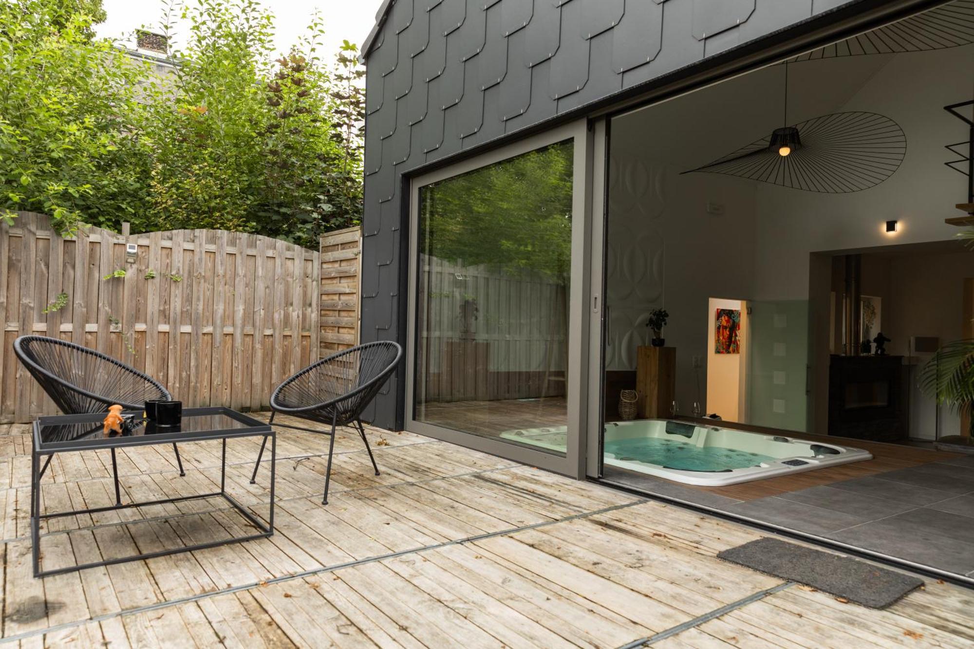 Ferienwohnung Wellness Loft Huy Exterior foto