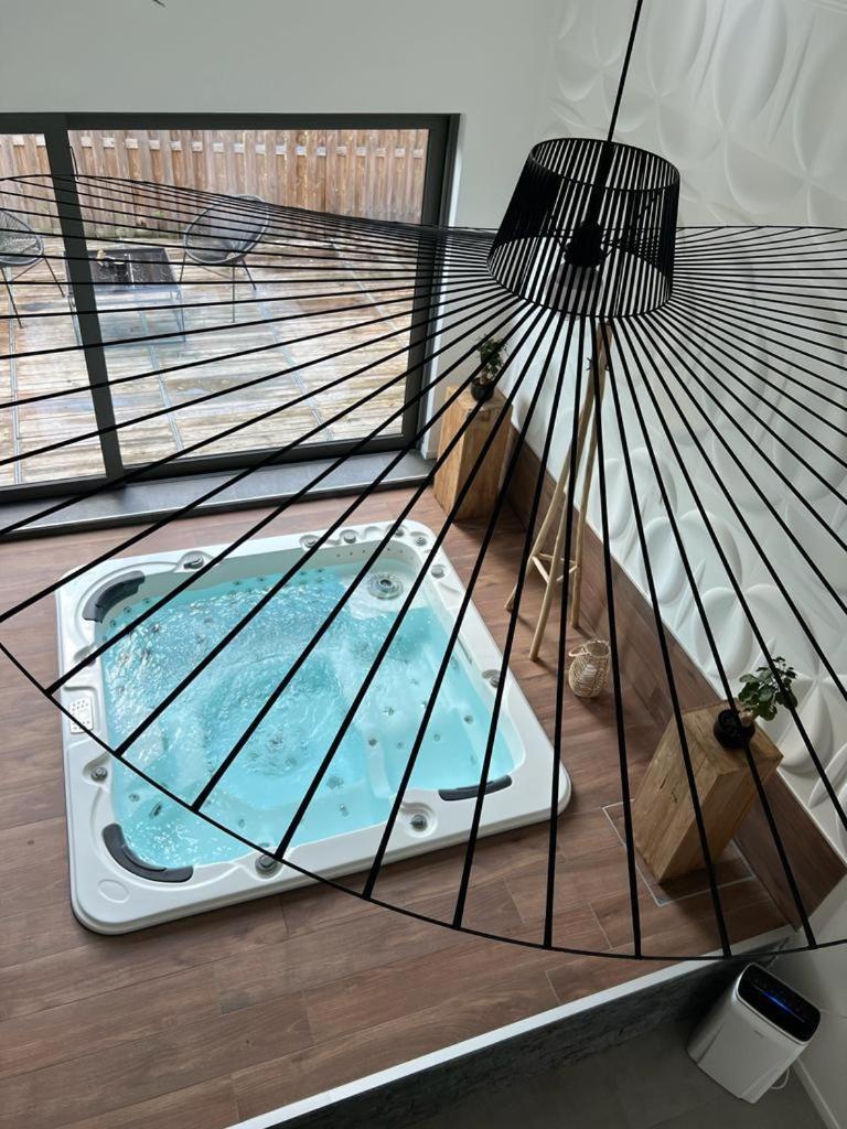 Ferienwohnung Wellness Loft Huy Exterior foto